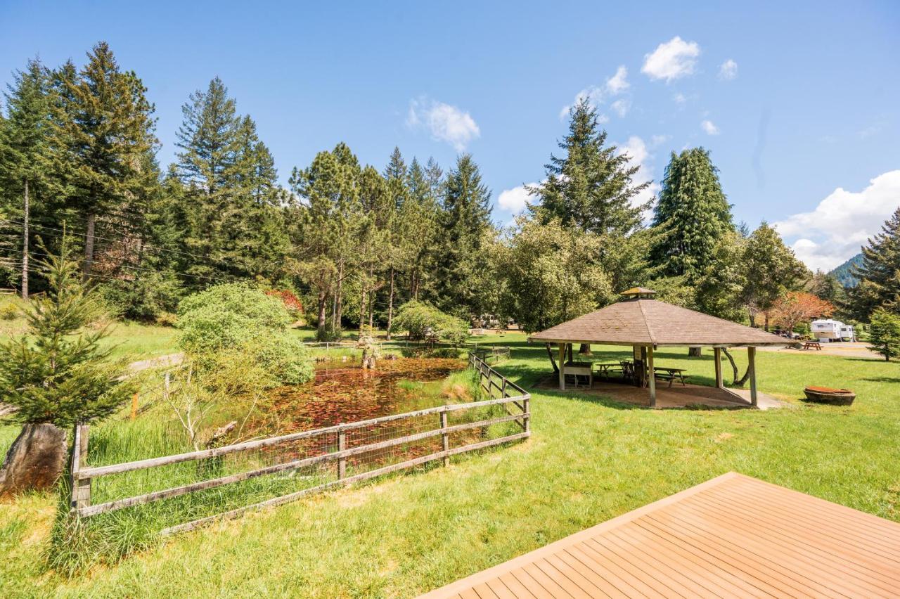 Redwood Meadows Rv Resort 新奥尔良市 外观 照片