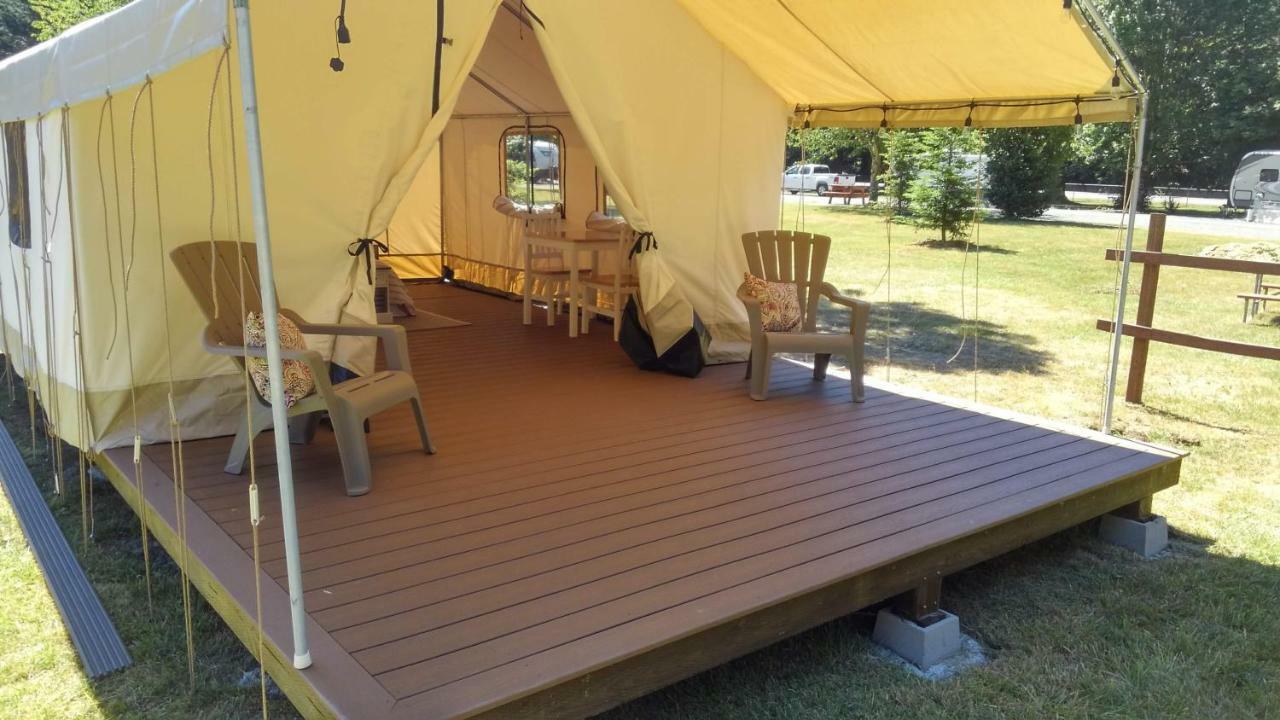 Redwood Meadows Rv Resort 新奥尔良市 外观 照片